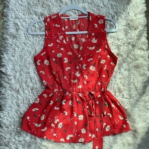 Sleeveless daisy blouse🌷